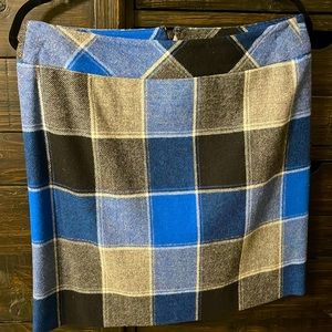 Talbots wool skirt size 8P. Royal blue/black/charcoal